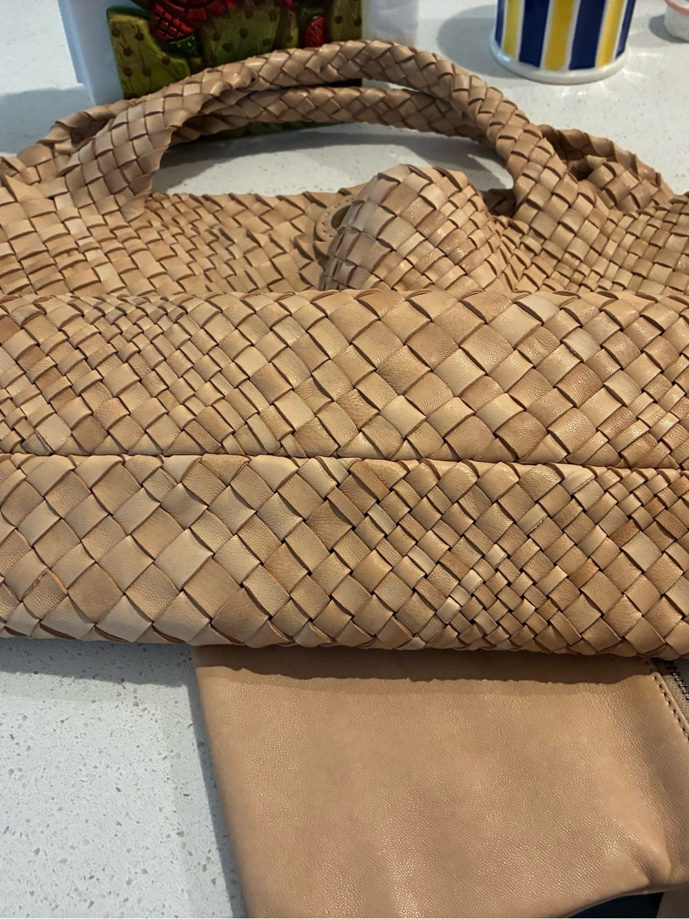 Falor Italia Woven Tote Bag in Natural Cream - Stylish Everyday Carry - Picture 5 of 9